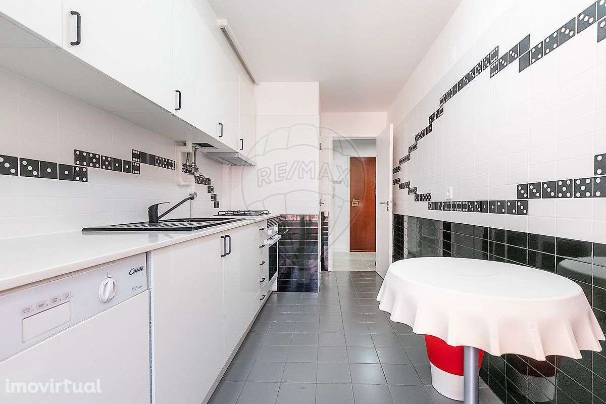 Apartamento T0 para arrendamento - Grande imagem: 3/48