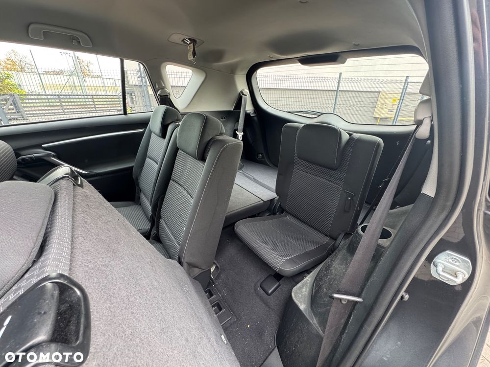 Toyota Verso - 21