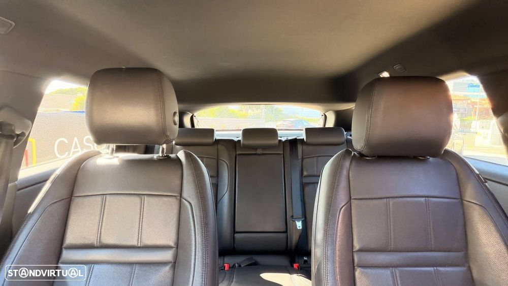 Land Rover Range Rover Evoque 1.5 P300e AWD R-Dynamic S Auto - 26