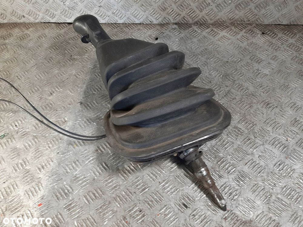 LEWAREK DRAZEK WYBIERAK BIEGOW VOLVO FH12 - 9