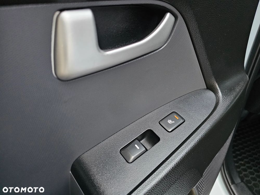 Kia Sportage 2,0 CRDI AWD Dream-Team Edition - 32