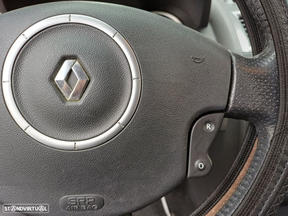 Renault Mégane Break 1.5 dCi Dynamique - 24