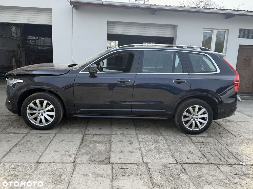Volvo XC 90 D5 AWD Geartronic Momentum - 3