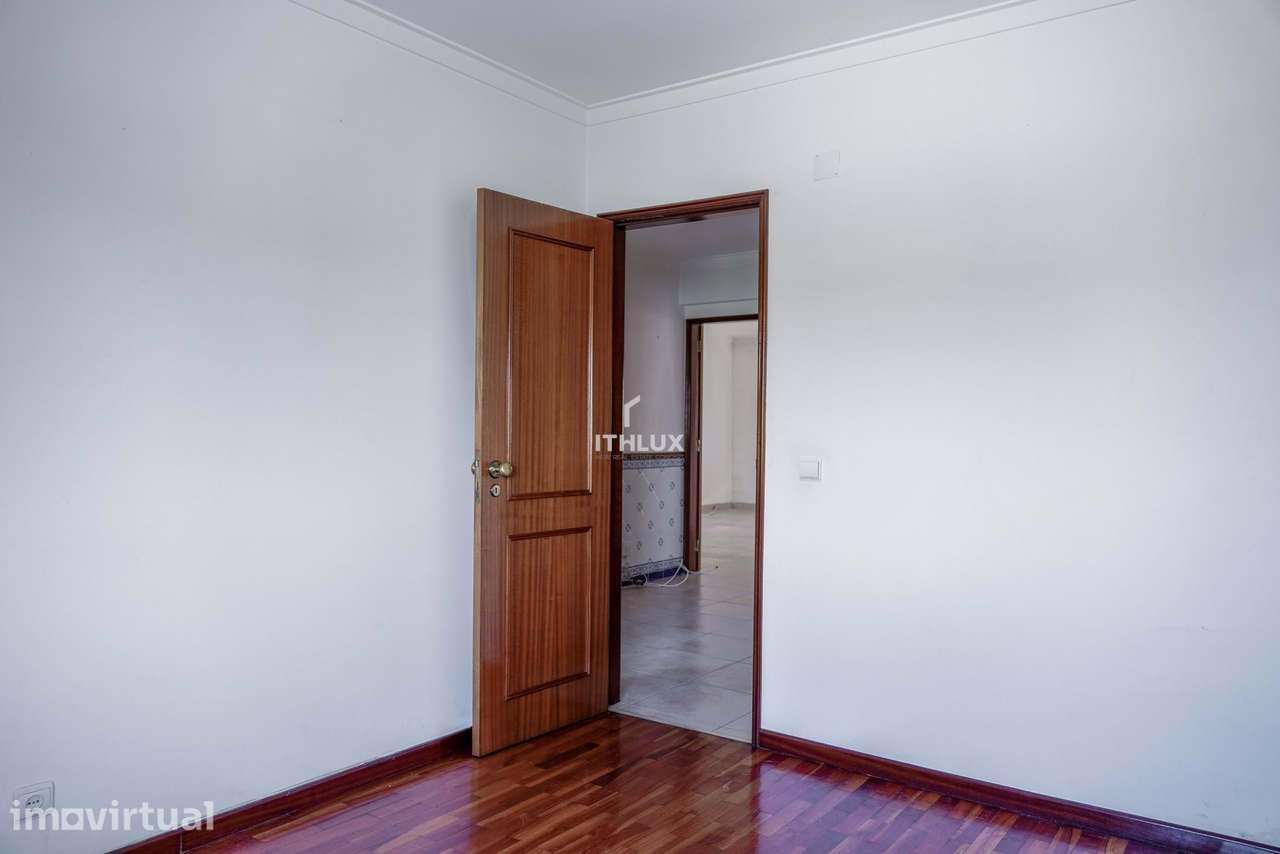 Apartamento T2 com Excelente Localização em Alhos Vedros - Grande imagem: 4/18