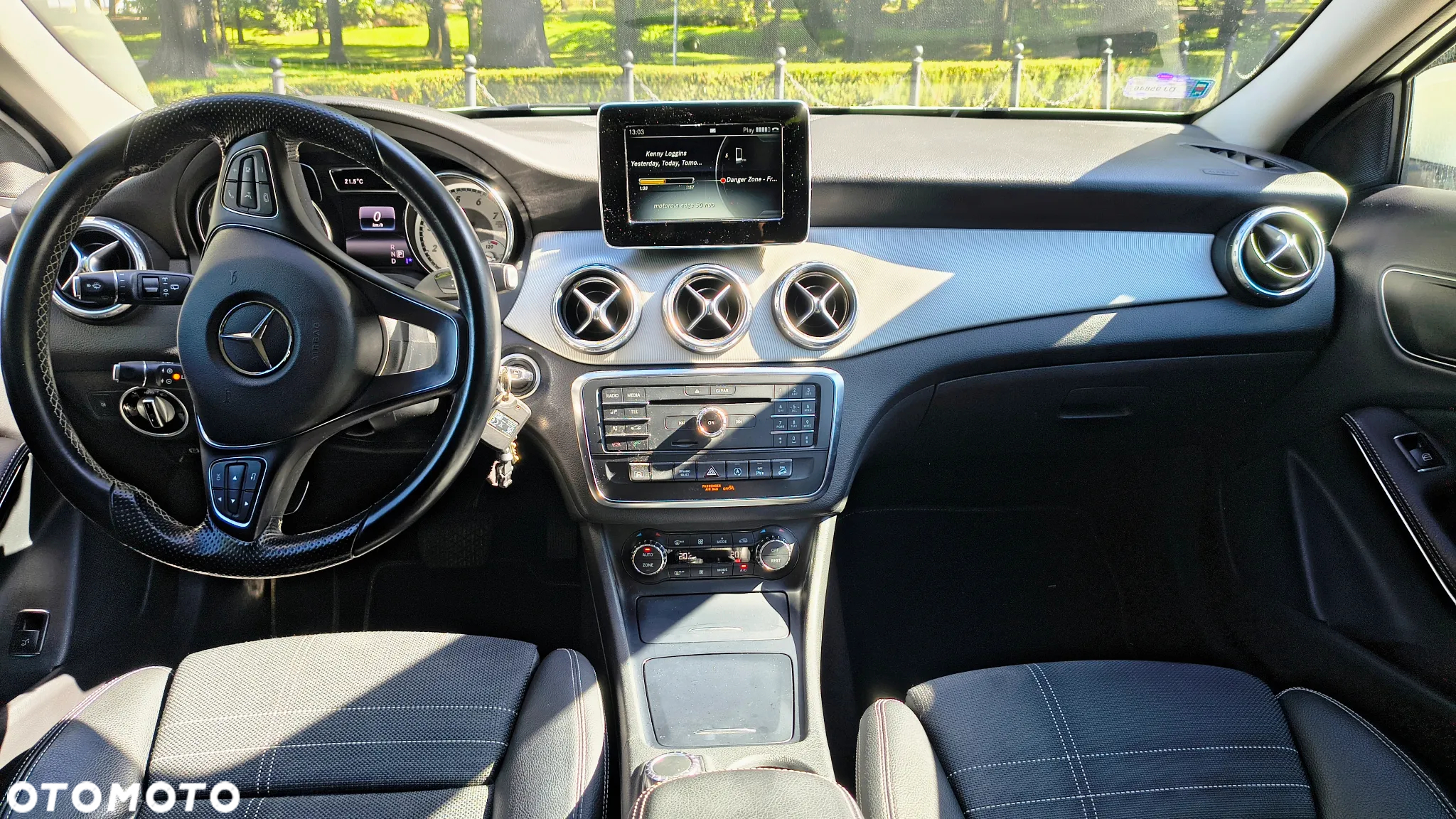Mercedes-Benz GLA 250 4-Matic - 11