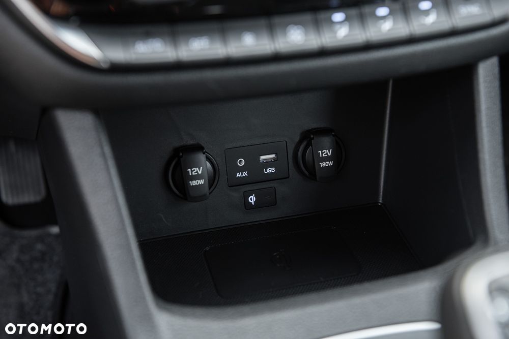 Hyundai i30 1.4 T-GDI Premiere Luxury - 22