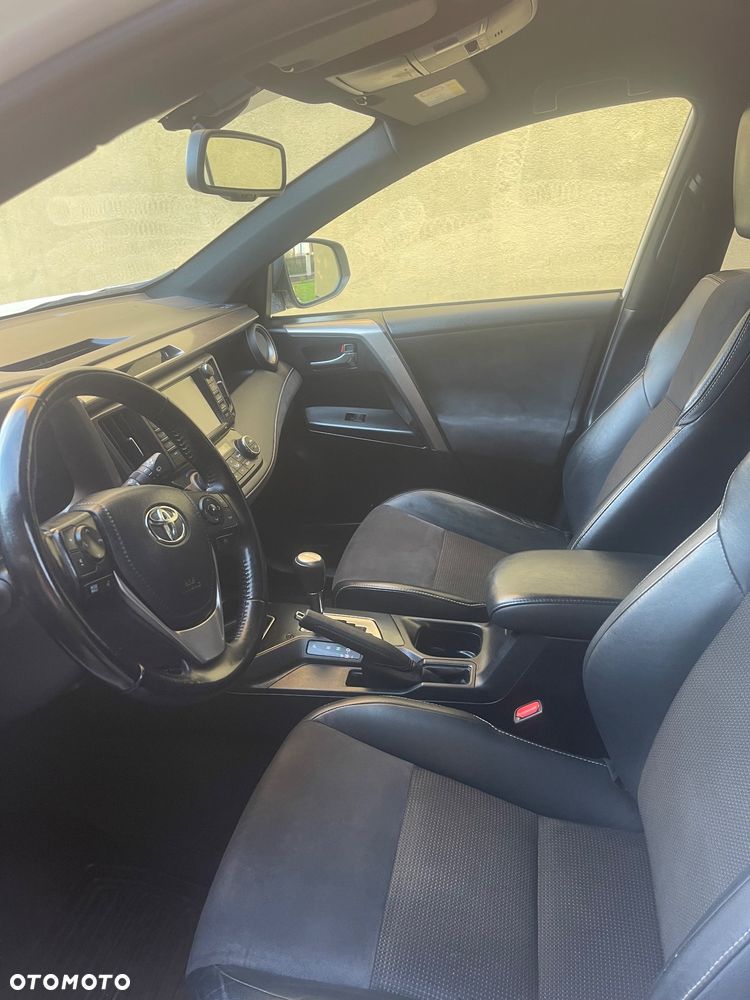 Toyota RAV4 2.0 Prestige 4x4 MS - 38