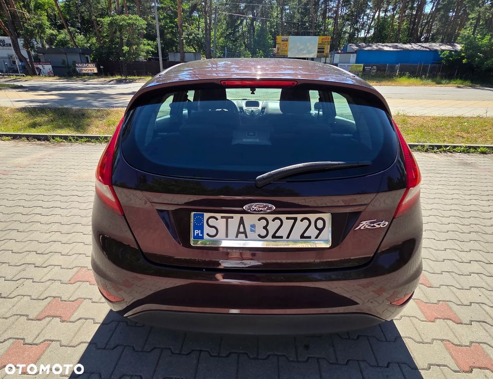 Ford Fiesta 1.4 Gold X EU5 - 8