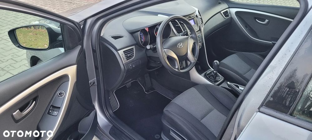 Hyundai i30 1.4 Classic - 17