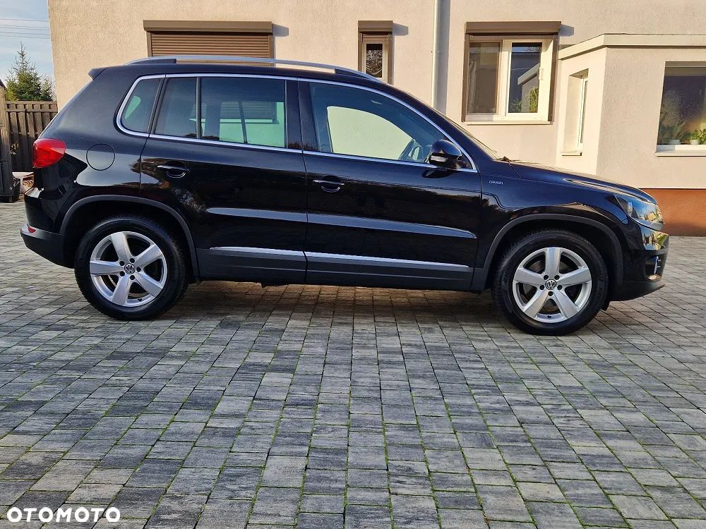 Volkswagen Tiguan 2.0 TDI SCR BlueMotion Technology Lounge Sport & Style - 2