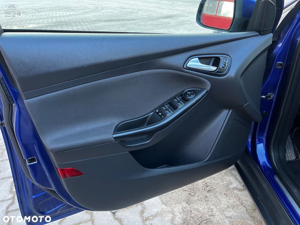 Ford Focus 2.0 TDCi SYNC Edition ASS - 10