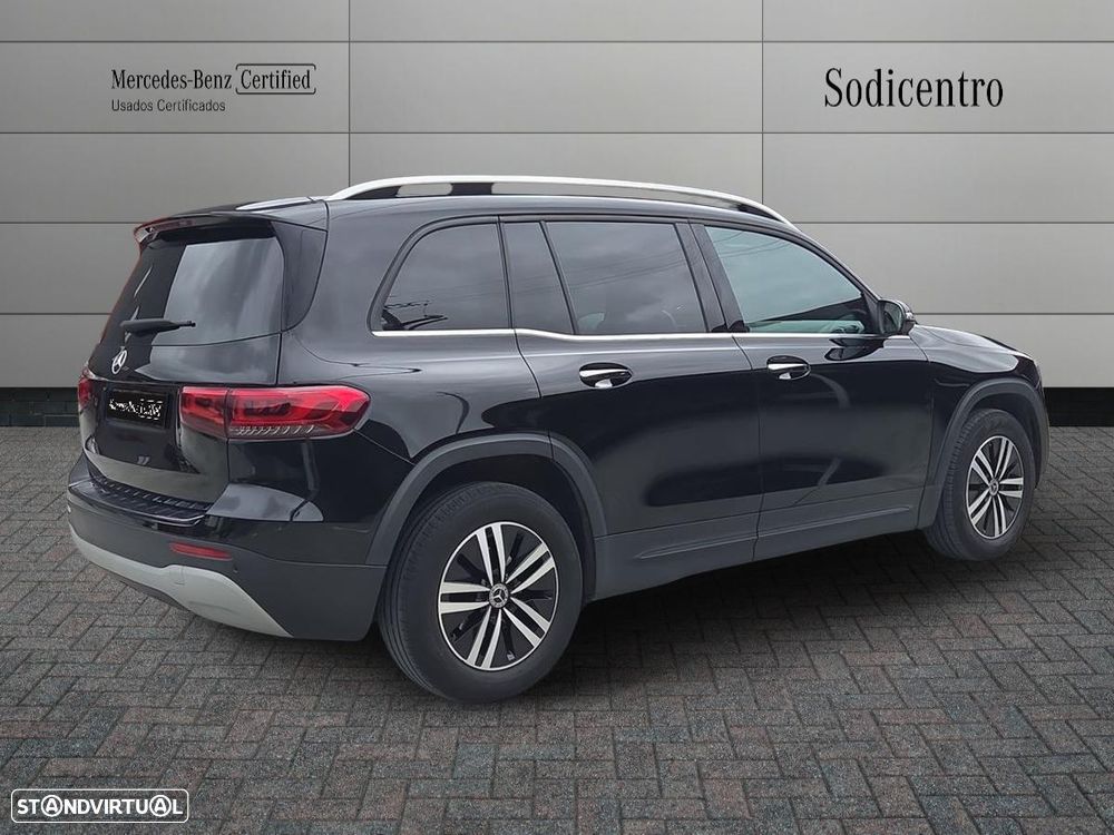 Mercedes-Benz GLB 180 - 4