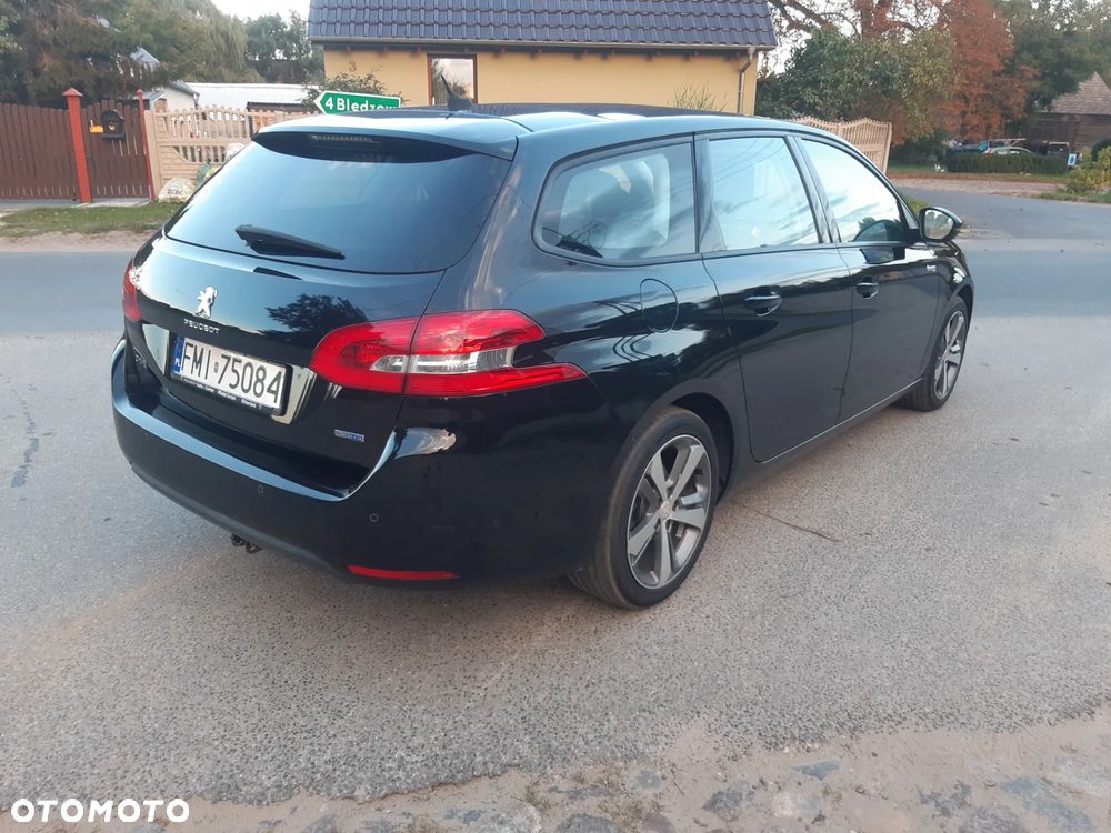 Peugeot 308 SW BlueHDi 150 Automatik Stop & Start Niveau 2 Business-Line - 6