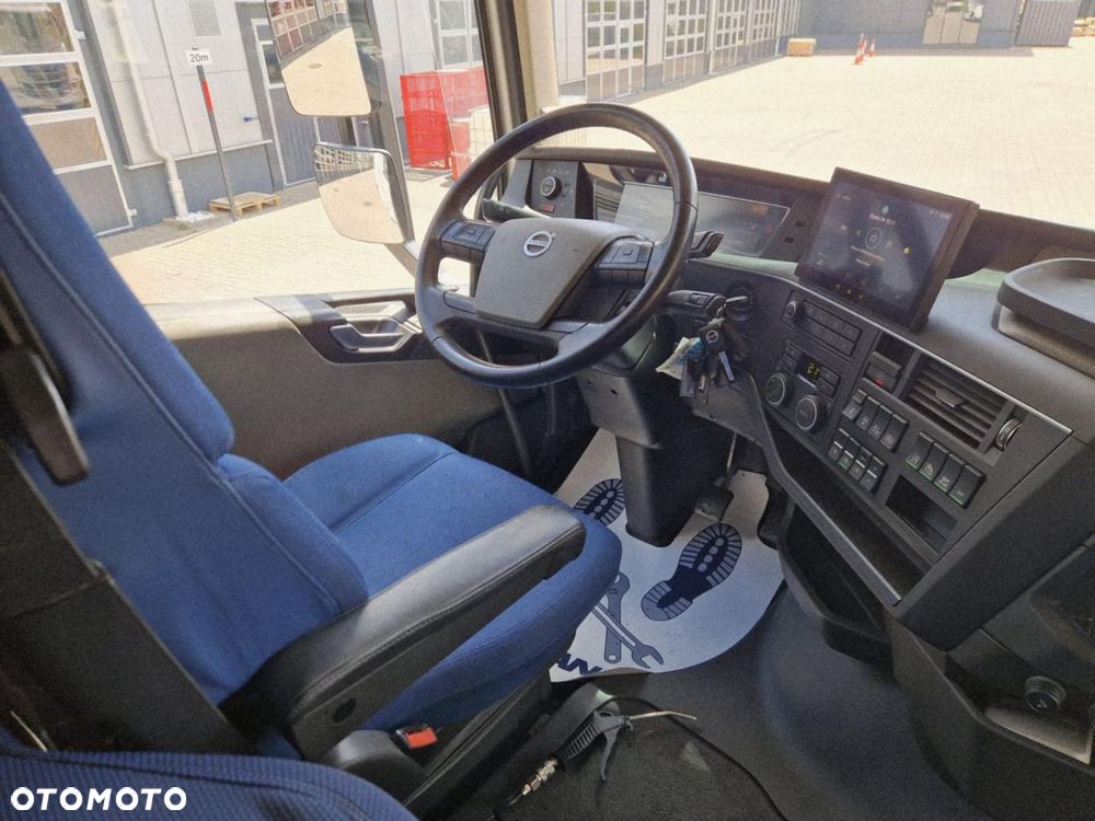 Volvo FH 460 I-SHIFT - 21