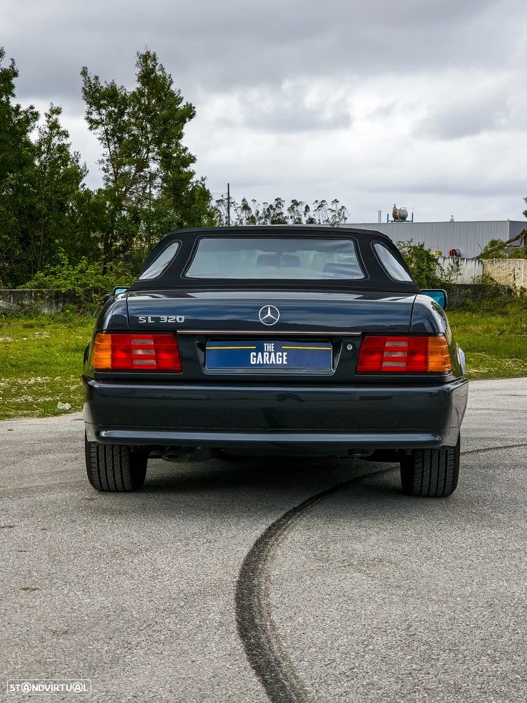 Mercedes-Benz SL 320 Standard - 4