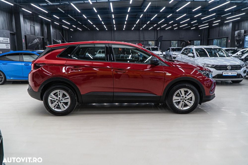 Opel Grandland X 1.2 Turbo START/STOP AT8 Business Edition - 20