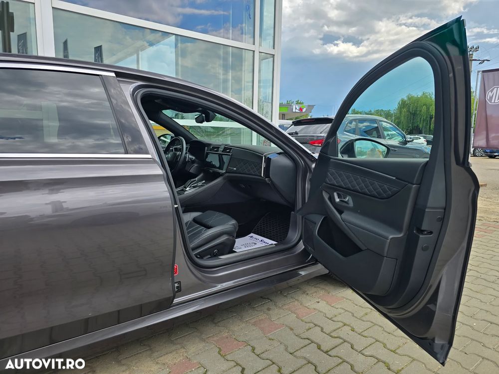DS Automobiles DS 9 1.6 PHeV FWD 250 EAT8 PERFORMANCE Line + - 10