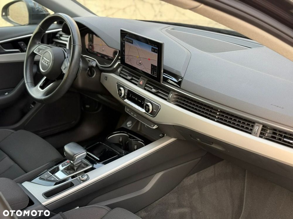 Audi A4 Avant 35 TFSI S tronic S line - 8