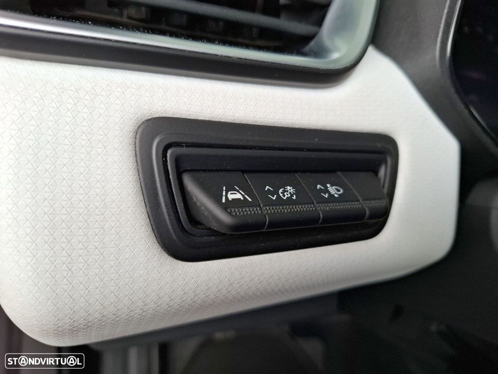 Renault Clio 1.0 TCe Techno - 20