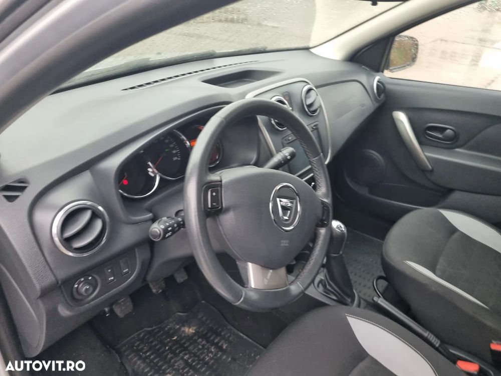 Dacia Sandero Stepway TCe 90 Prestige - 25