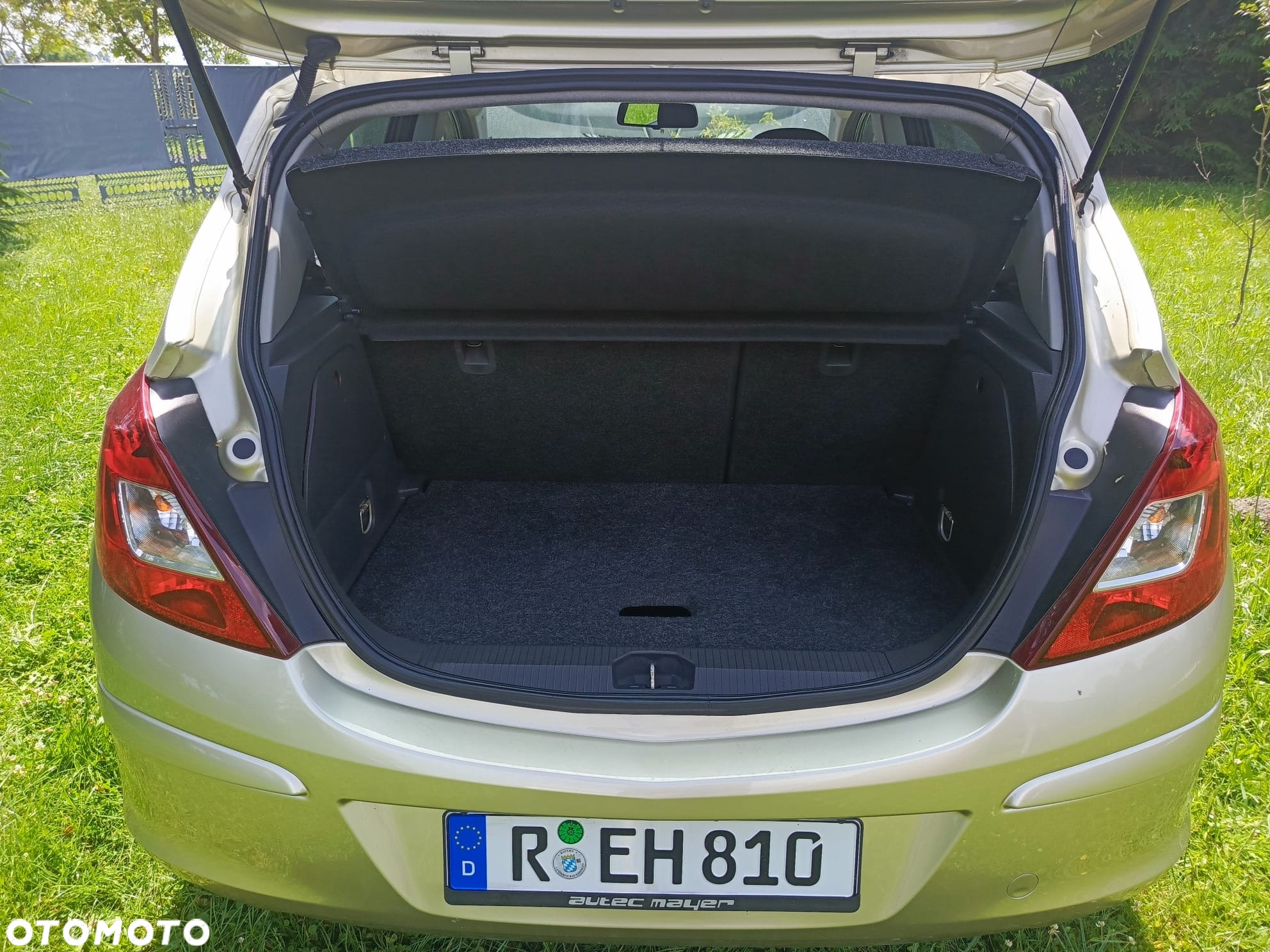 Opel Corsa 1.4 16V Edition - 30