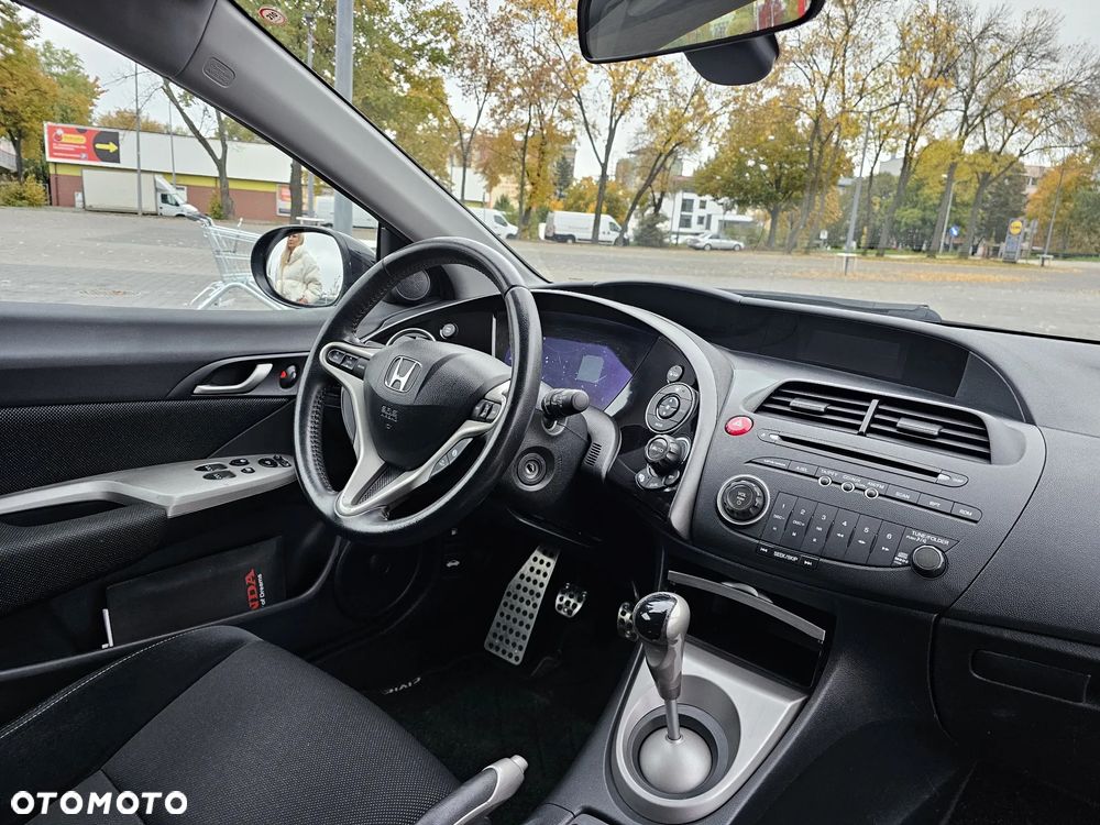 Honda Civic 1.8 TypeS - 24