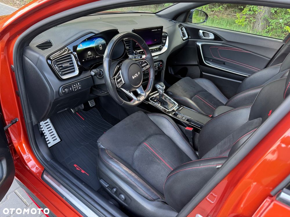 Kia ProCeed 1.6 T-GDI DCT7 OPF GT - 24