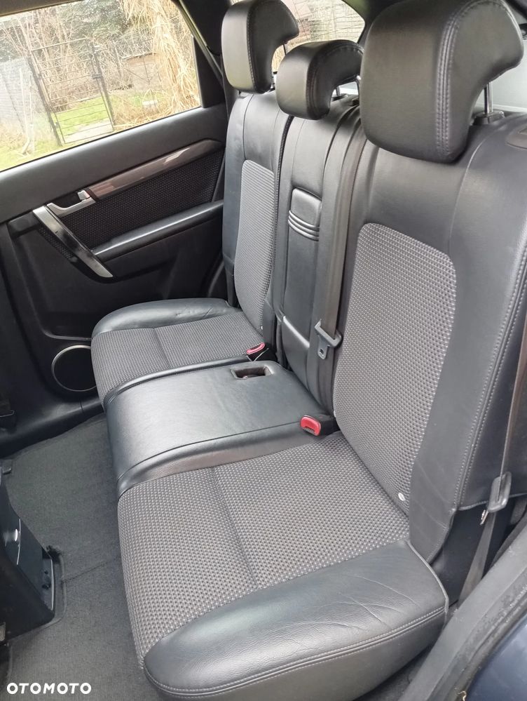 Chevrolet Captiva 2.0 d LT medium - 11