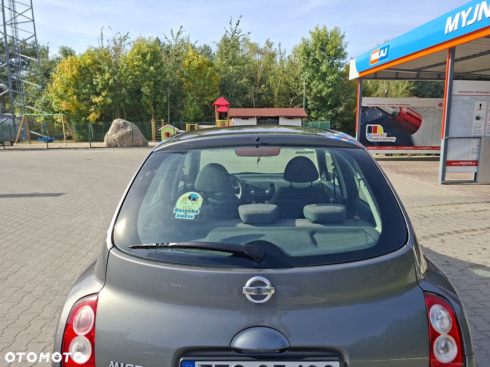 Nissan Micra - 2