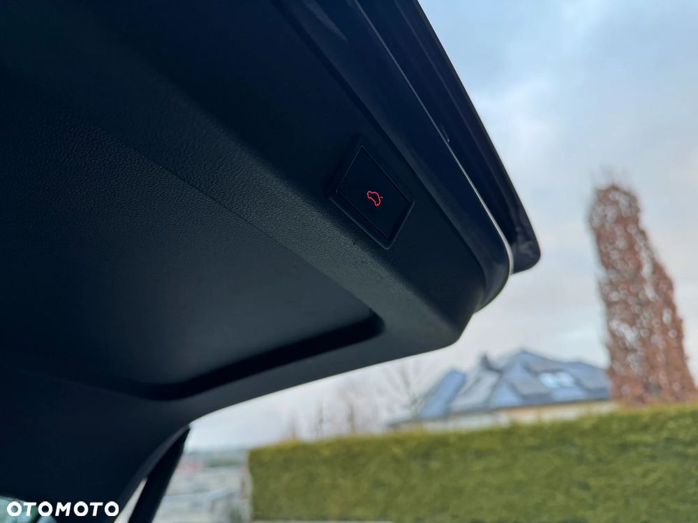Skoda Octavia 2.0 TDI RS DSG - 11