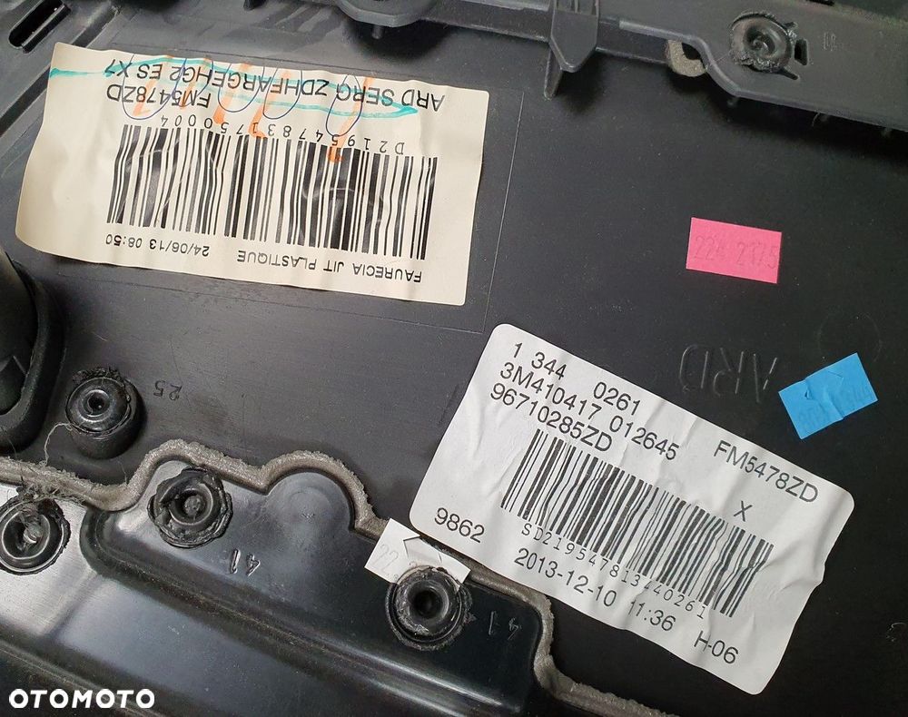 TAPICERKA BOCZEK ROLETA PRAWY TYŁ CITROEN C5 X7 - 10