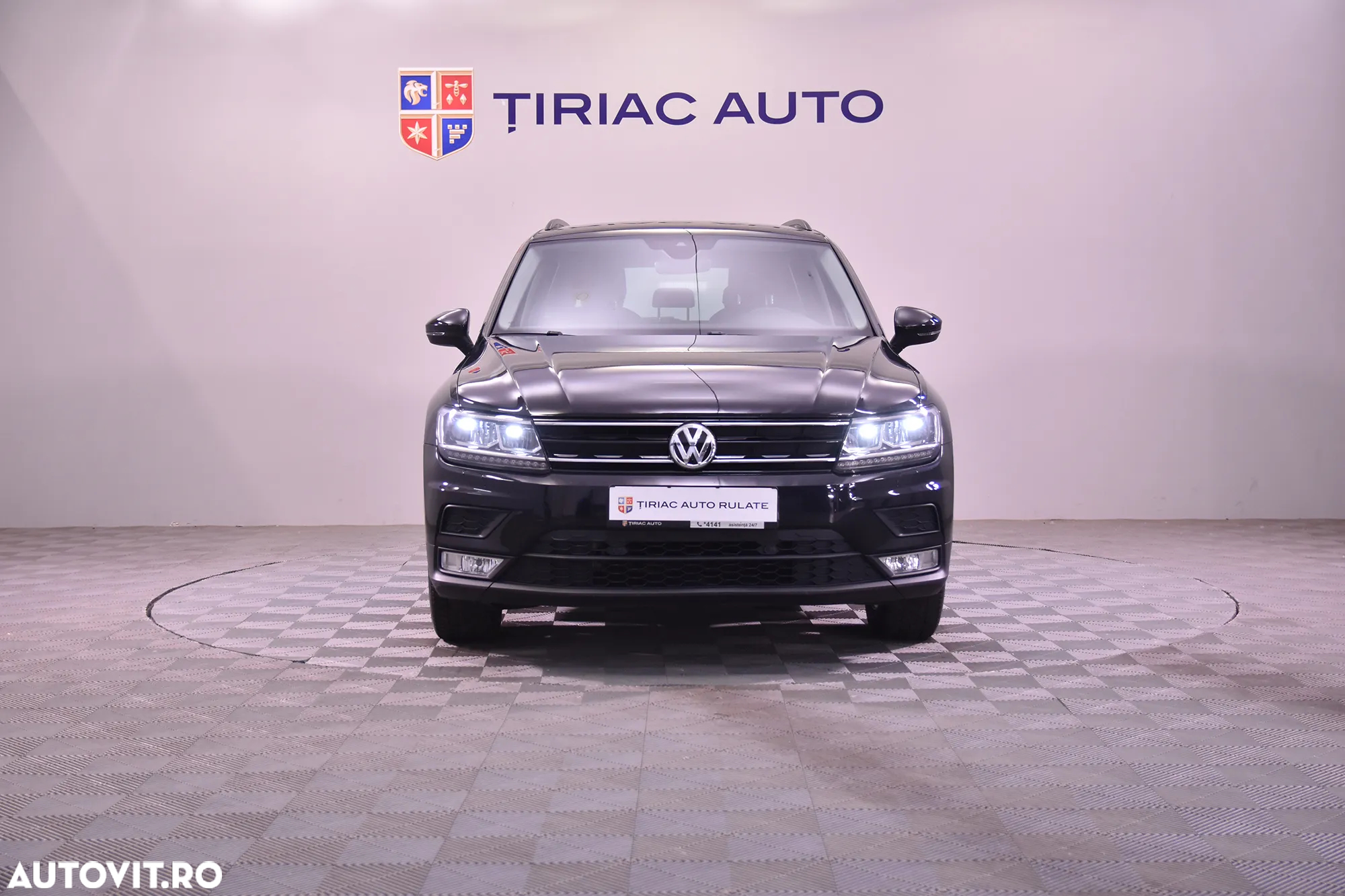 Volkswagen Tiguan - 8