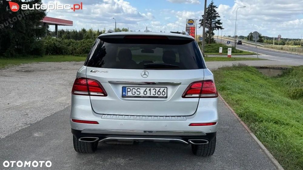 Mercedes-Benz GLE 2016