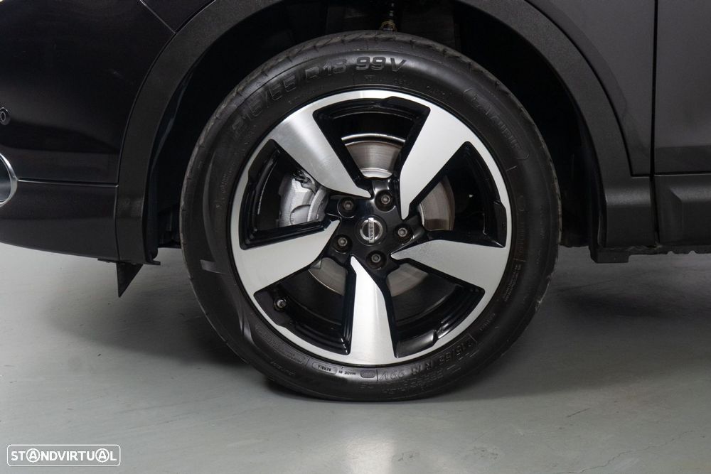 Nissan Qashqai 1.5 dCi Tekna Premium 18 360 - 16