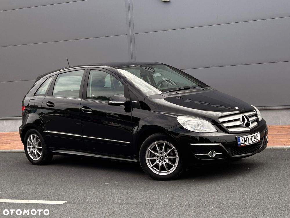 Mercedes-Benz Klasa B 180 - 9