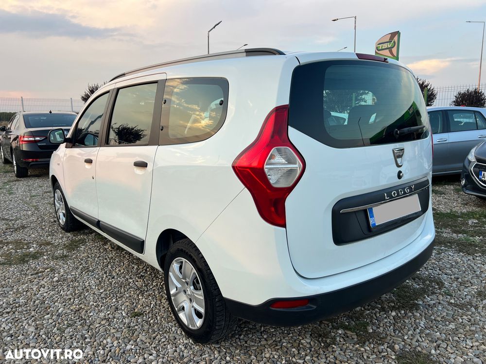 Dacia Lodgy 1.5 Blue dCi Laureate - 11