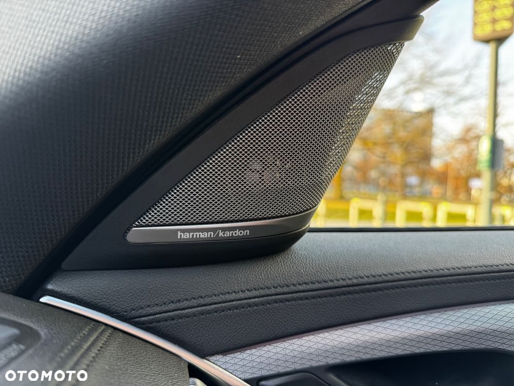 BMW Seria 5 525d M Sport sport - 27