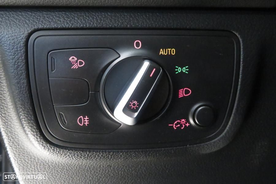 Audi A6 Avant 2.0 TDi Business Line Multitronic - 19