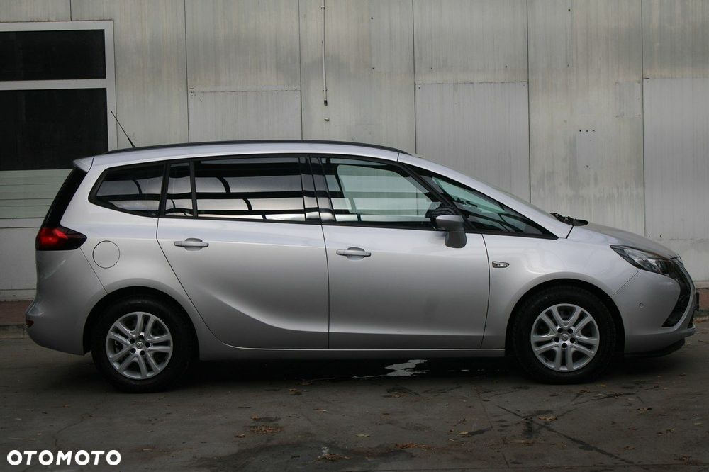 Opel Zafira - 4