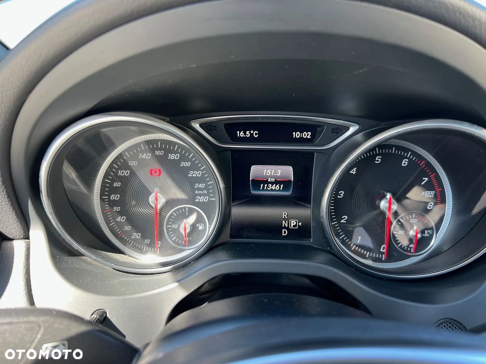 Mercedes-Benz CLA 250 4Matic 7G-DCT Sport - 19