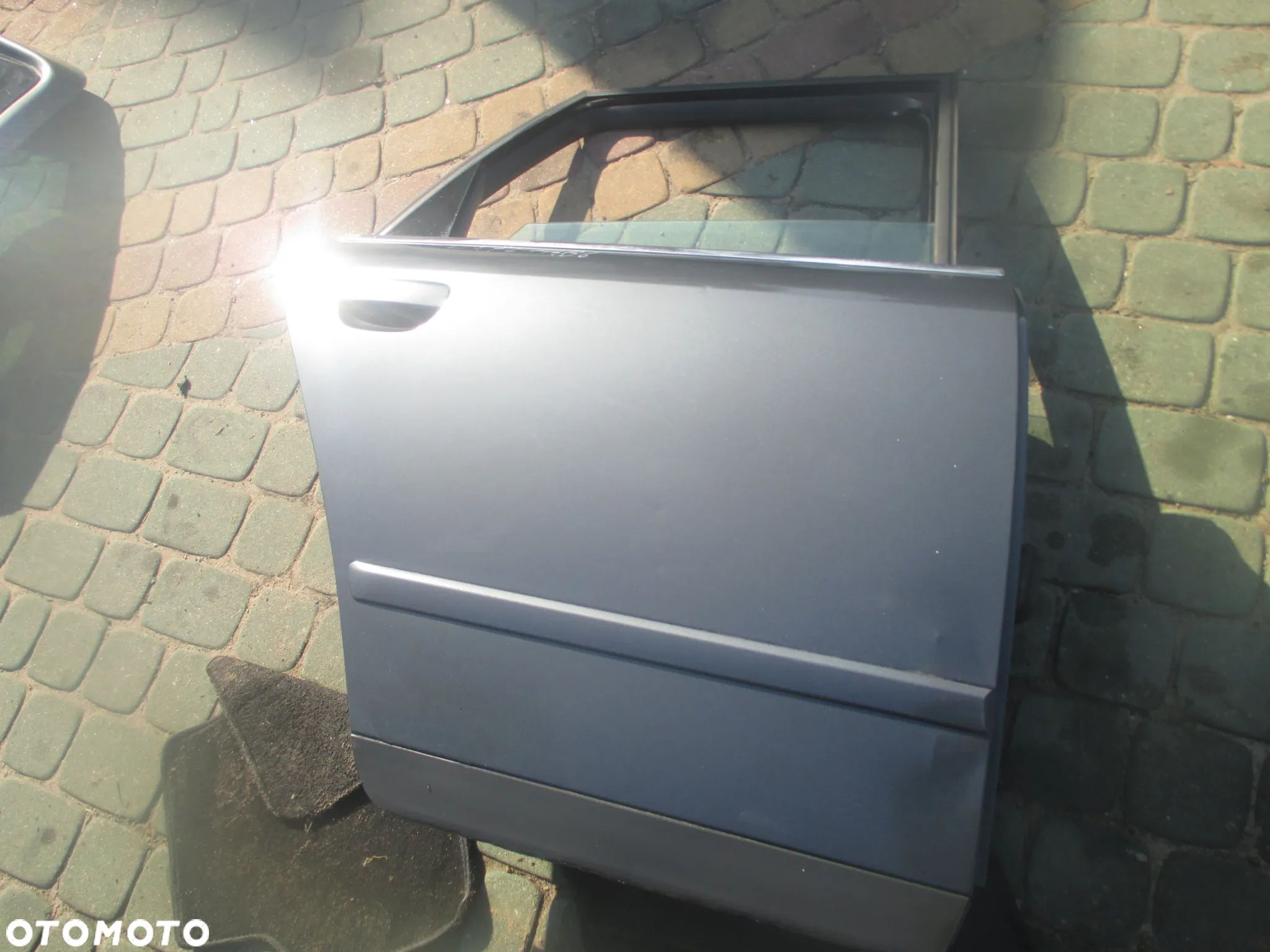 drzwi prawe tył Audi A4 B6 LX7Z bez rdzy - 1