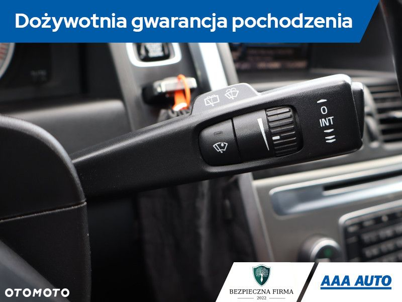 Volvo XC 60 - 22