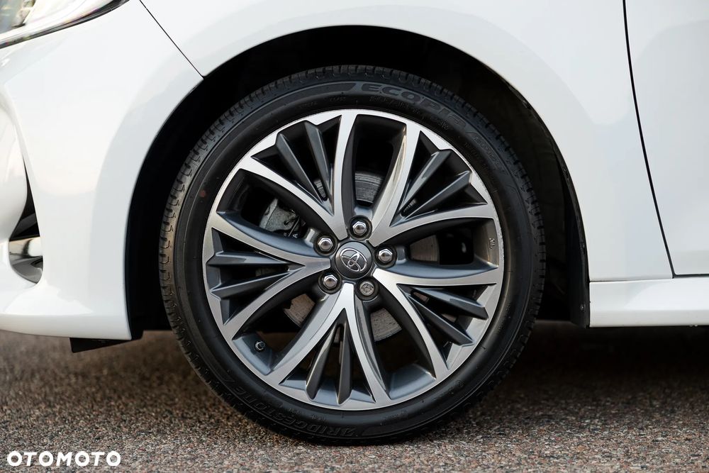 Toyota Yaris Hybrid 1.5 Executive - 9