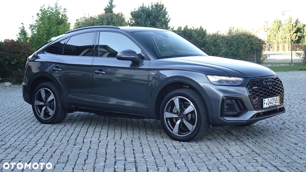 Audi Q5 Sportback - 16