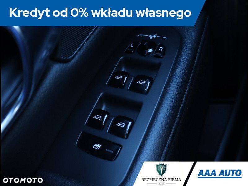 Volvo V90 Cross Country - 25