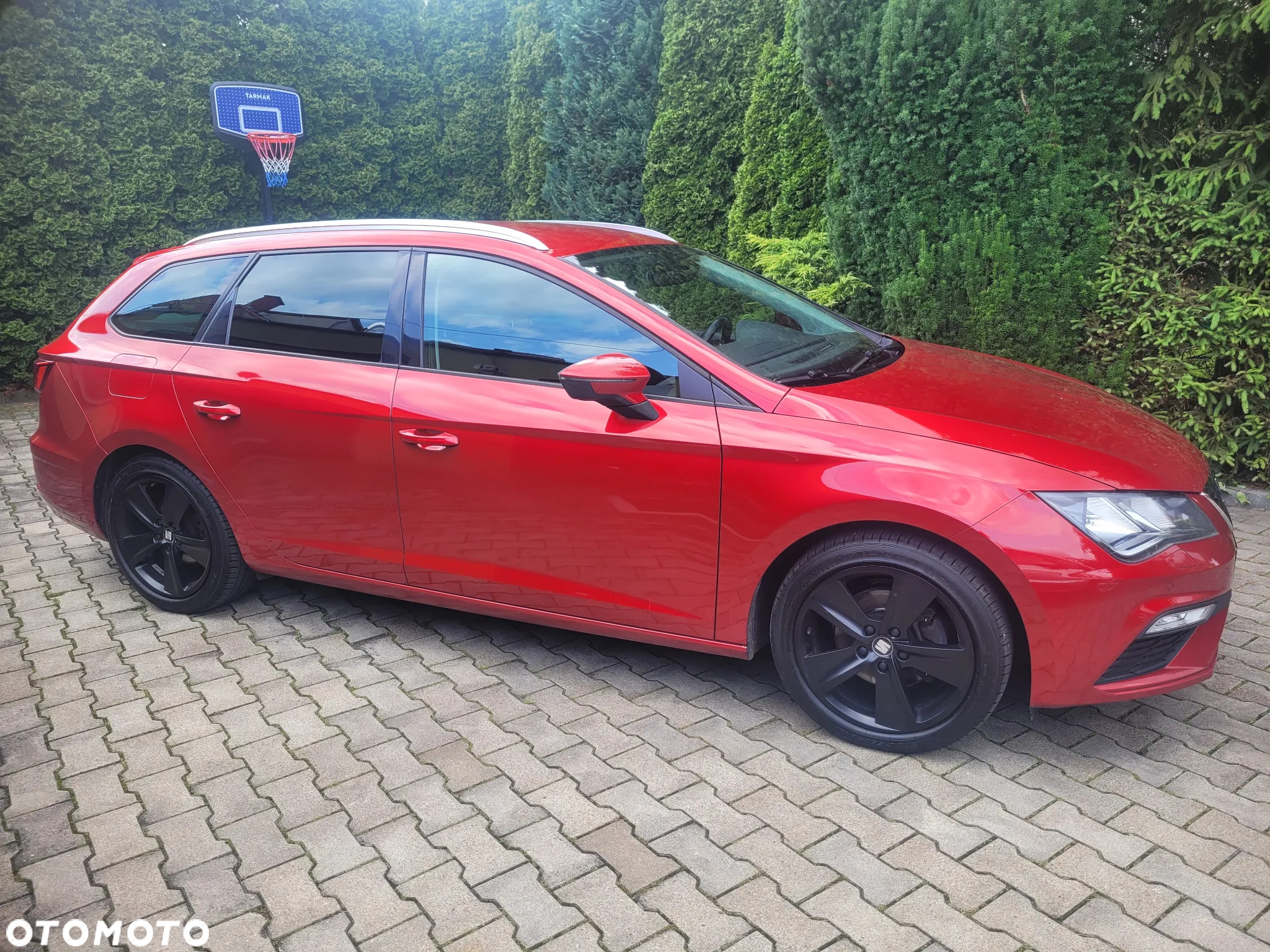 Seat Leon Sportstourer 2.0 TDI FR Plus - 33