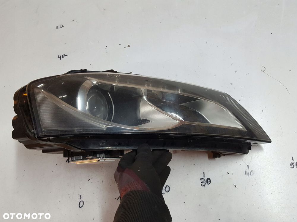 AUDI A3 8P LIFT 08-12r LAMPA XENON PRAWA PRZÓD ANGLIK - 3