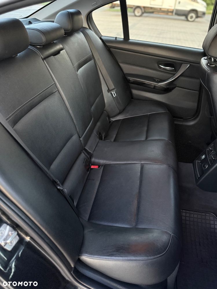 BMW Seria 3 320d DPF - 9