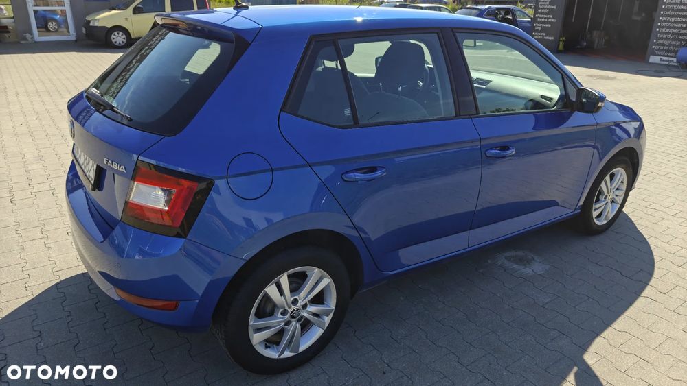 Skoda Fabia 1.0 Ambition - 3