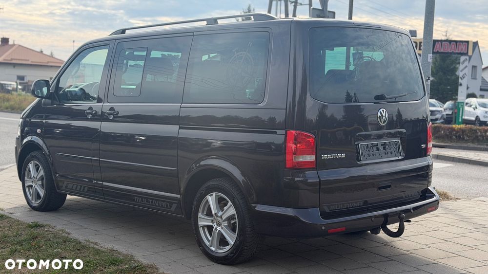 Volkswagen Multivan - 6
